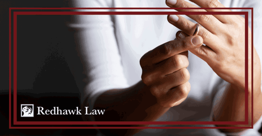 taking off wedding ring